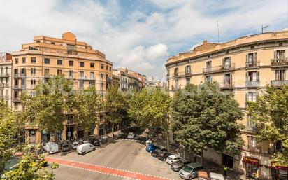 Exterior view of Building for sale in  Barcelona Capital