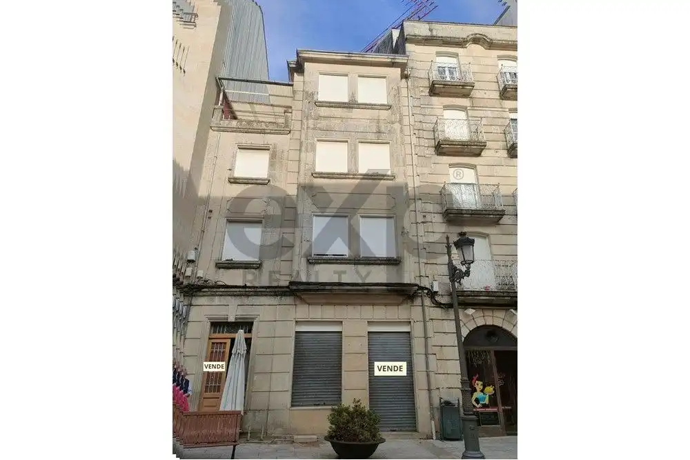 Wohngebäude zum Verkauf in Plaza HERMANOS PRIETO 8