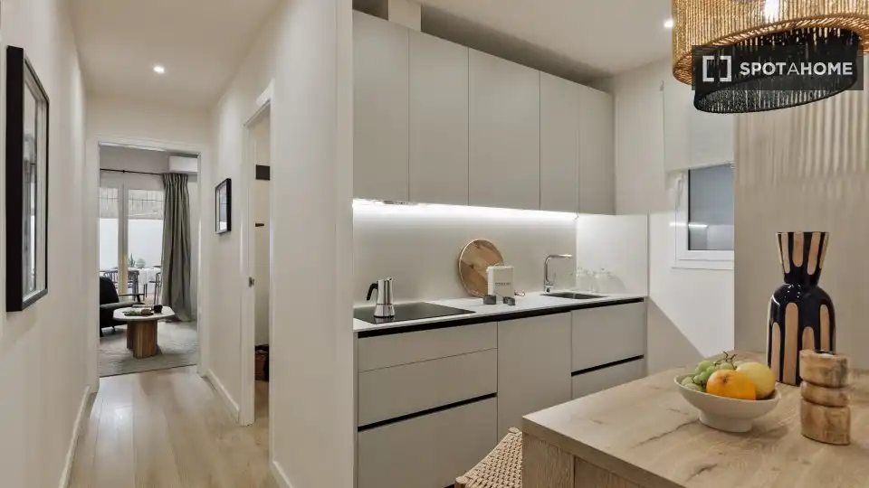 Cocina de Piso de alquiler en Barcelona con Aire acondicionado, Calefacción y Amueblado