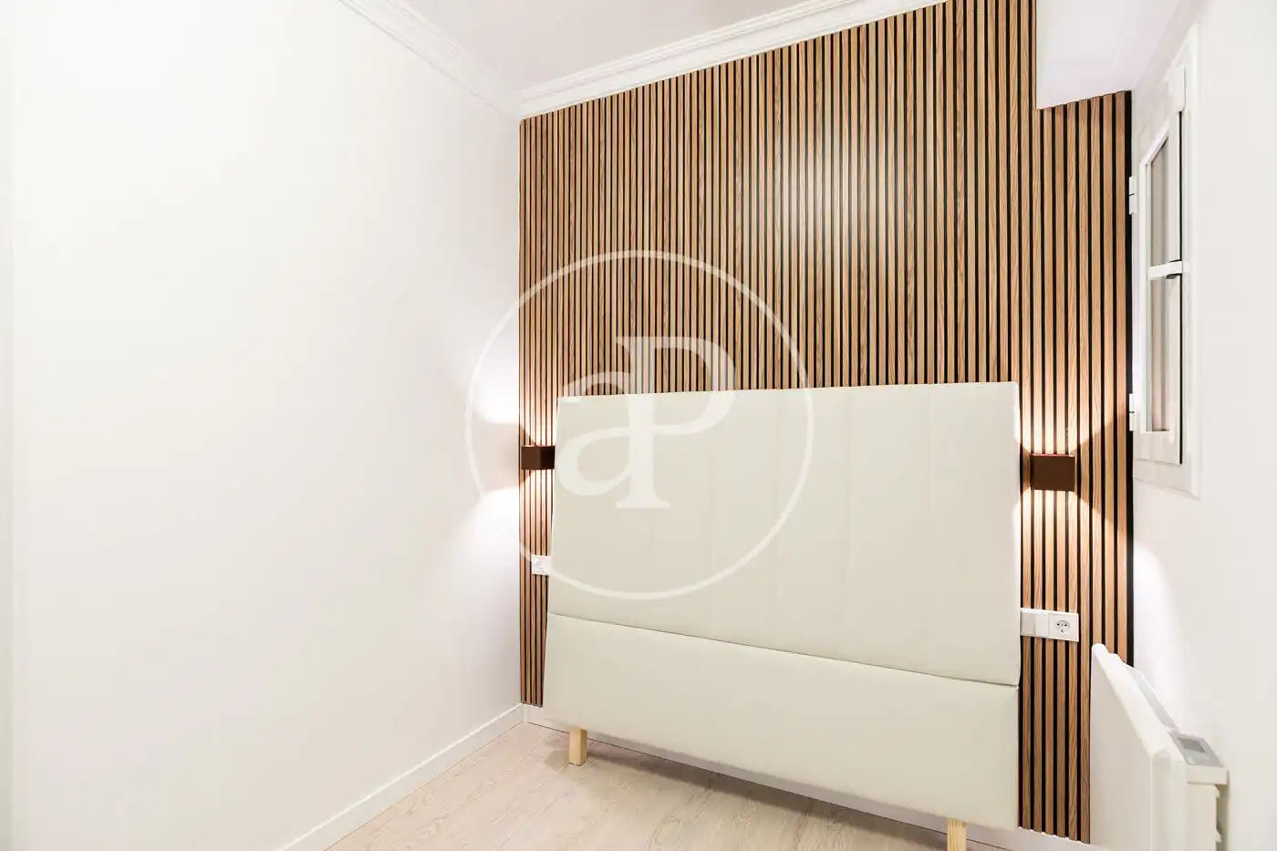 Schlafzimmer von Wohnung zum Verkauf in Barcelona mit Klimaanlage, Heizung und Möbliert