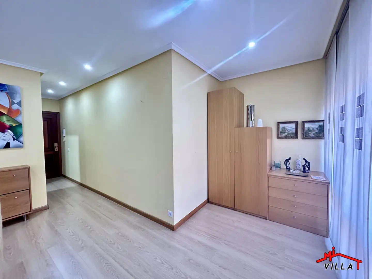 Piso en venta en Laredo con Parquet y Amueblado
