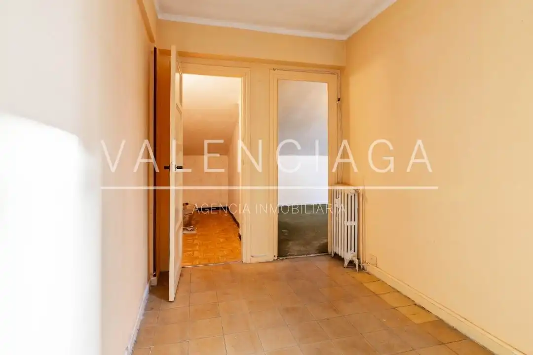 Piso en venta en Donostia - San Sebastián  con Calefacción