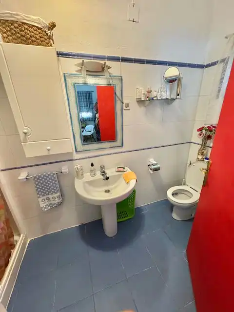 Bathroom of Residential for sale in Sevilla