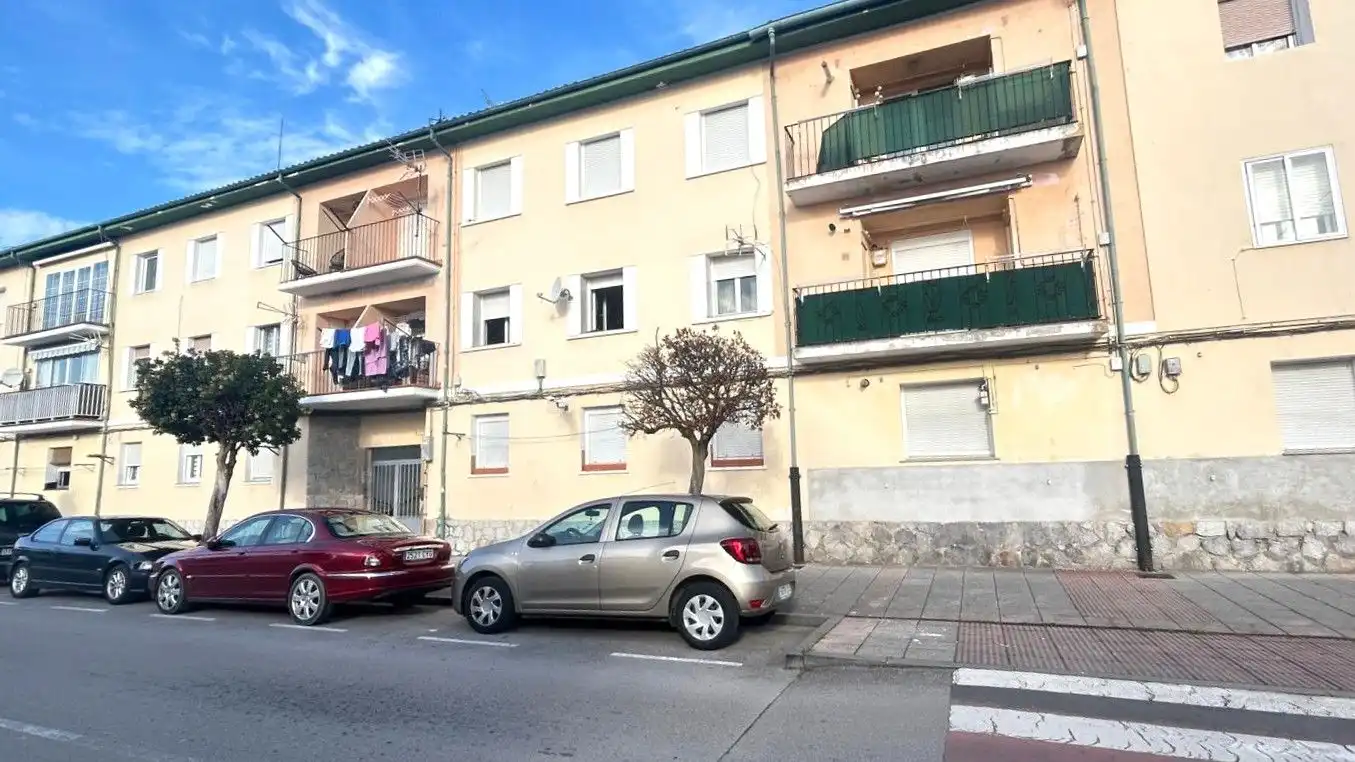 Apartamento en venta en Abad Paterno