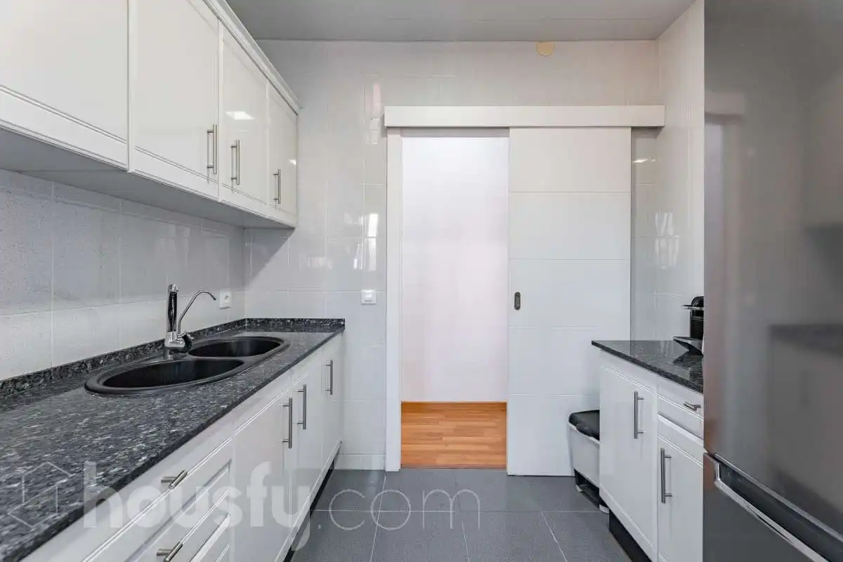 Cocina de Piso en venta en Esplugues de Llobregat con Aire acondicionado, Calefacción y Parquet