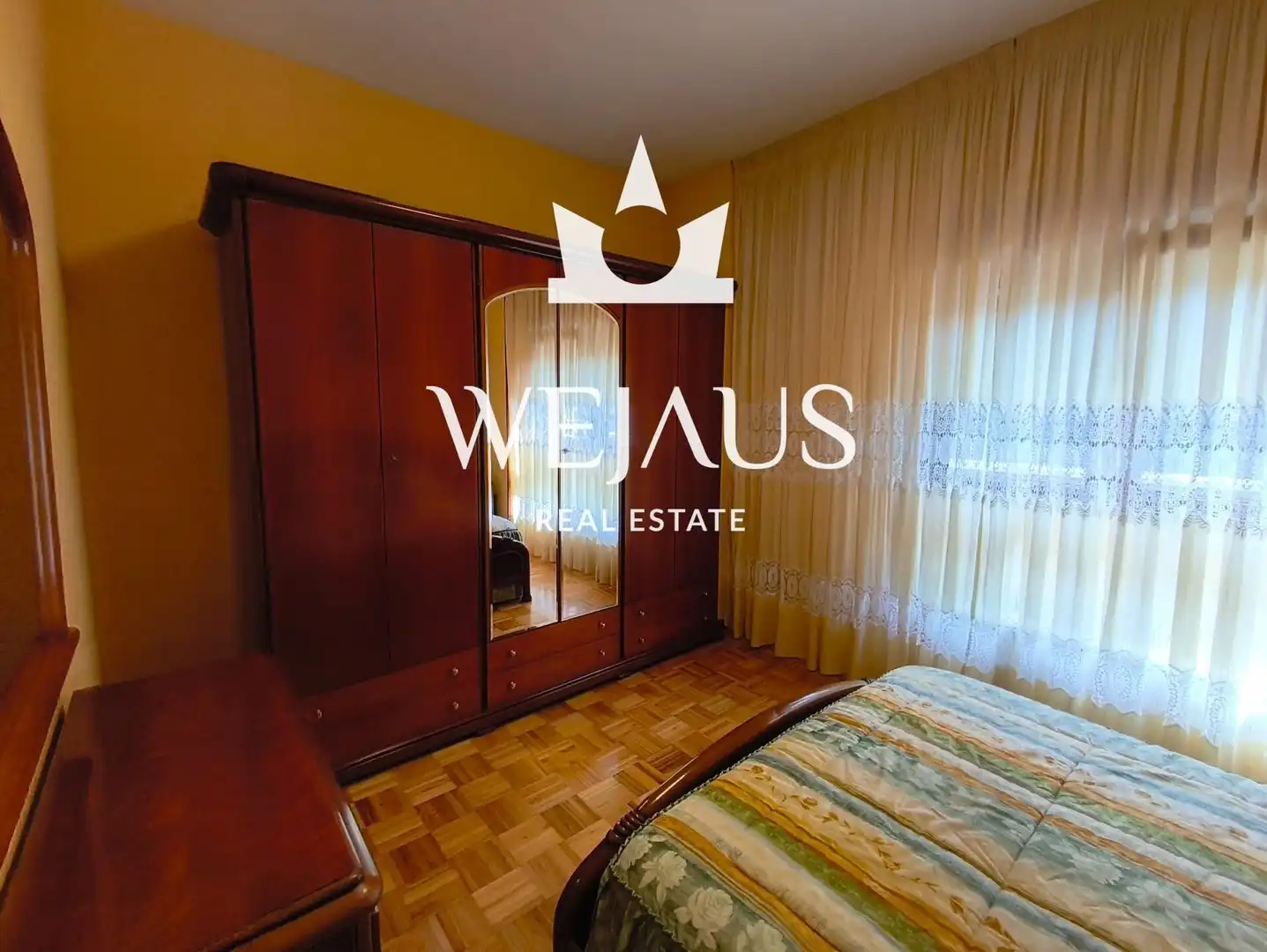 Habitación de Piso de alquiler en El Astillero   con Calefacción, Amueblado y Alarma