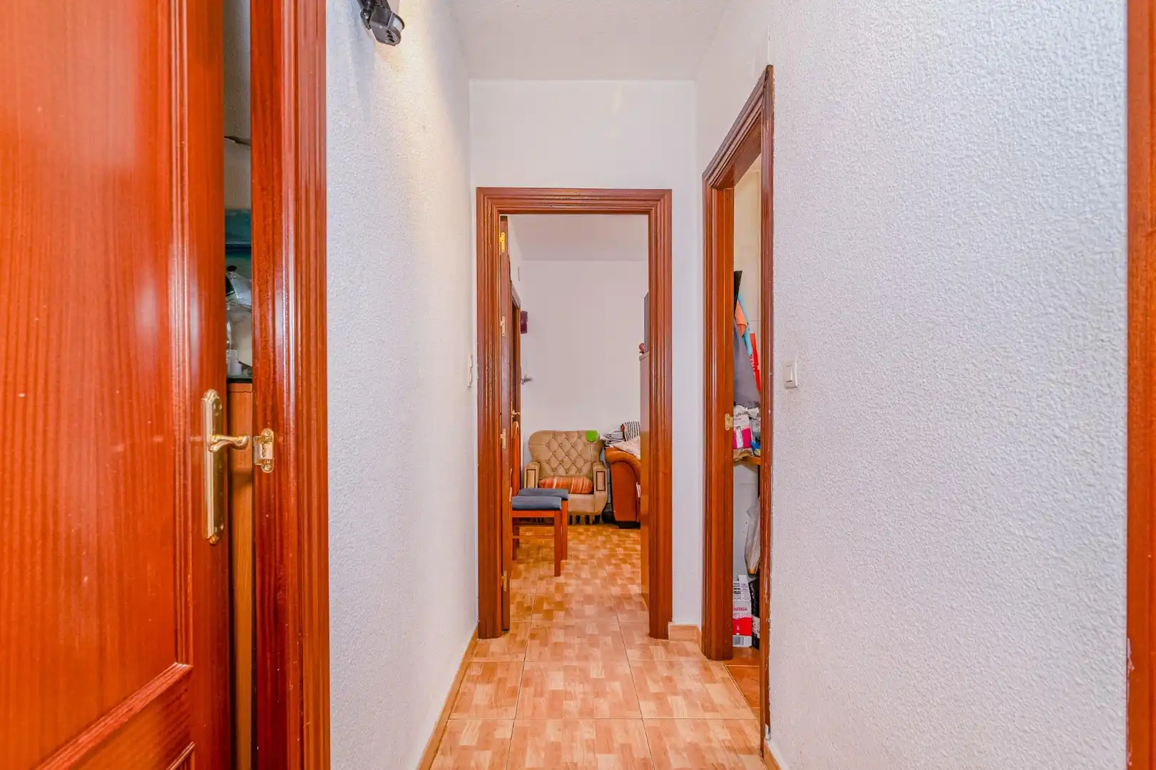 Piso en venta en Granada con Calefacción, Trastero y Balcón