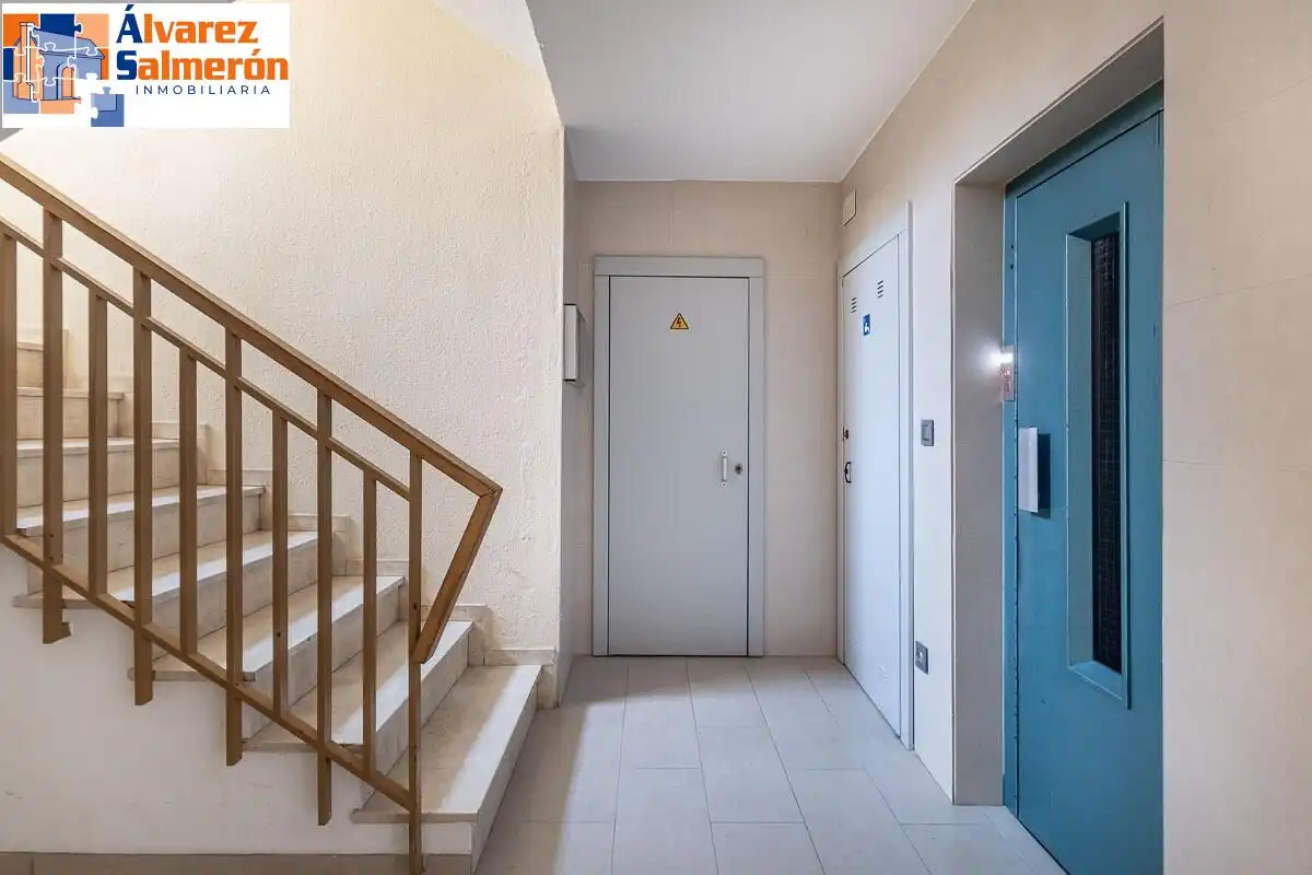 Piso con ascensor en venta en Genil, imagen 29