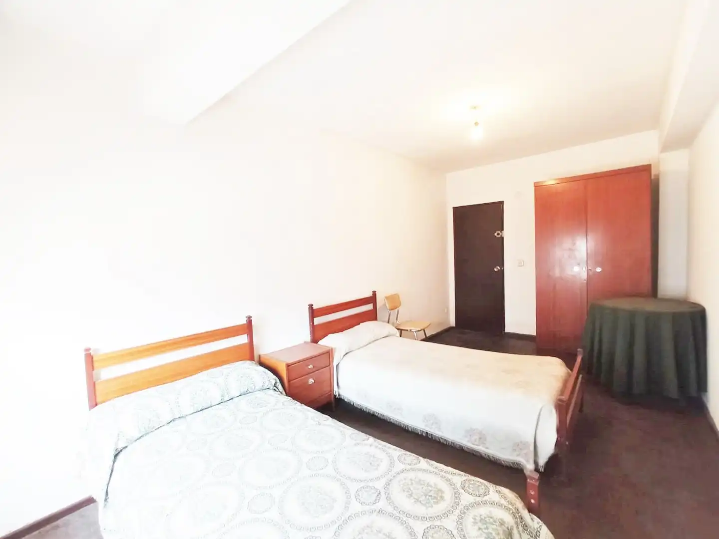 Habitación de Piso en venta en Burgos con Amueblado y Balcón