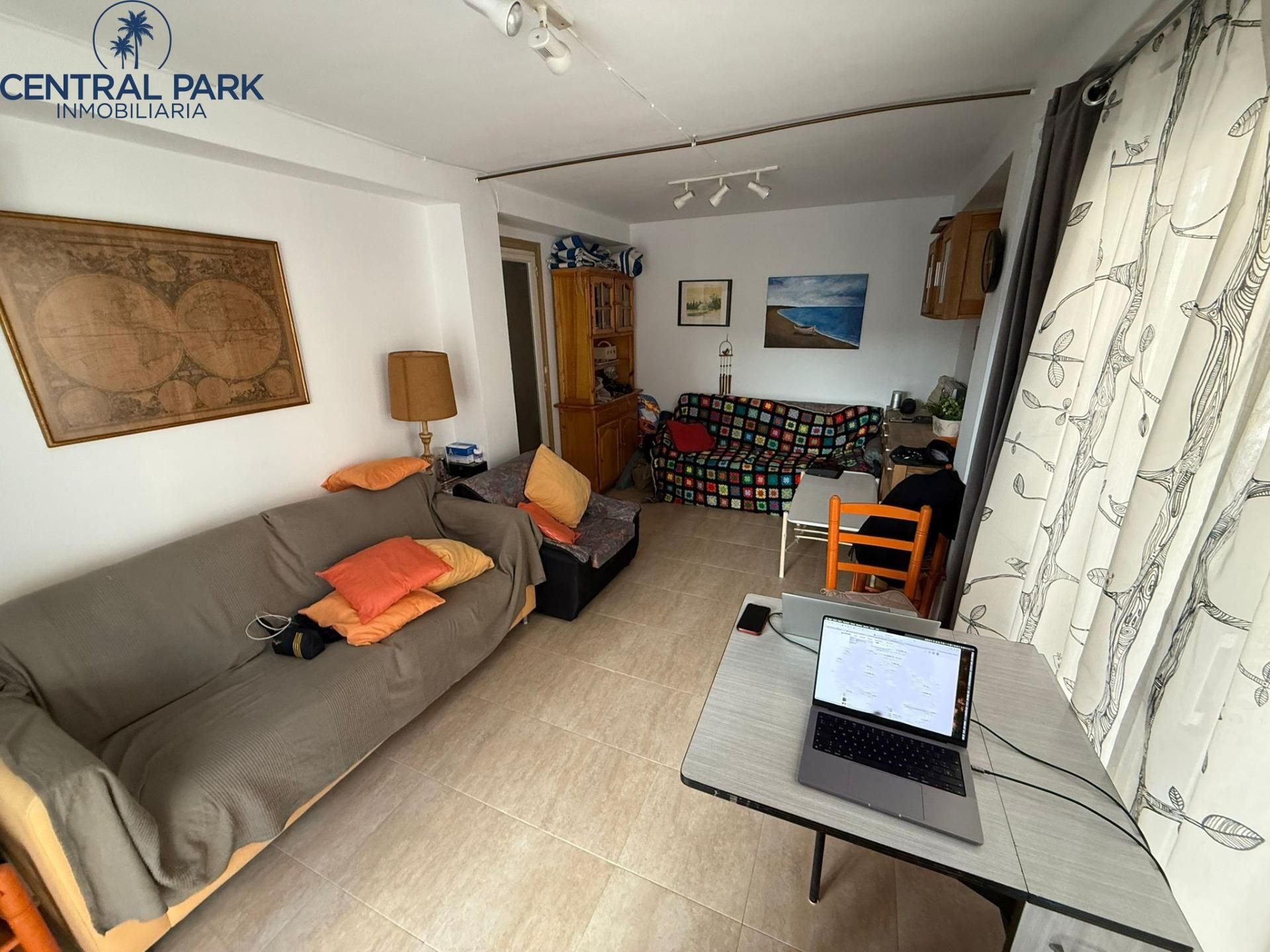 Living room of Planta baja for sale in Salou  with Air Conditioner and Terrace