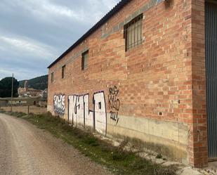 Vista exterior de Nau industrial en venda en Algerri