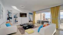 Living room of Attic for sale in Estepona  with Air Conditioner and Terrace