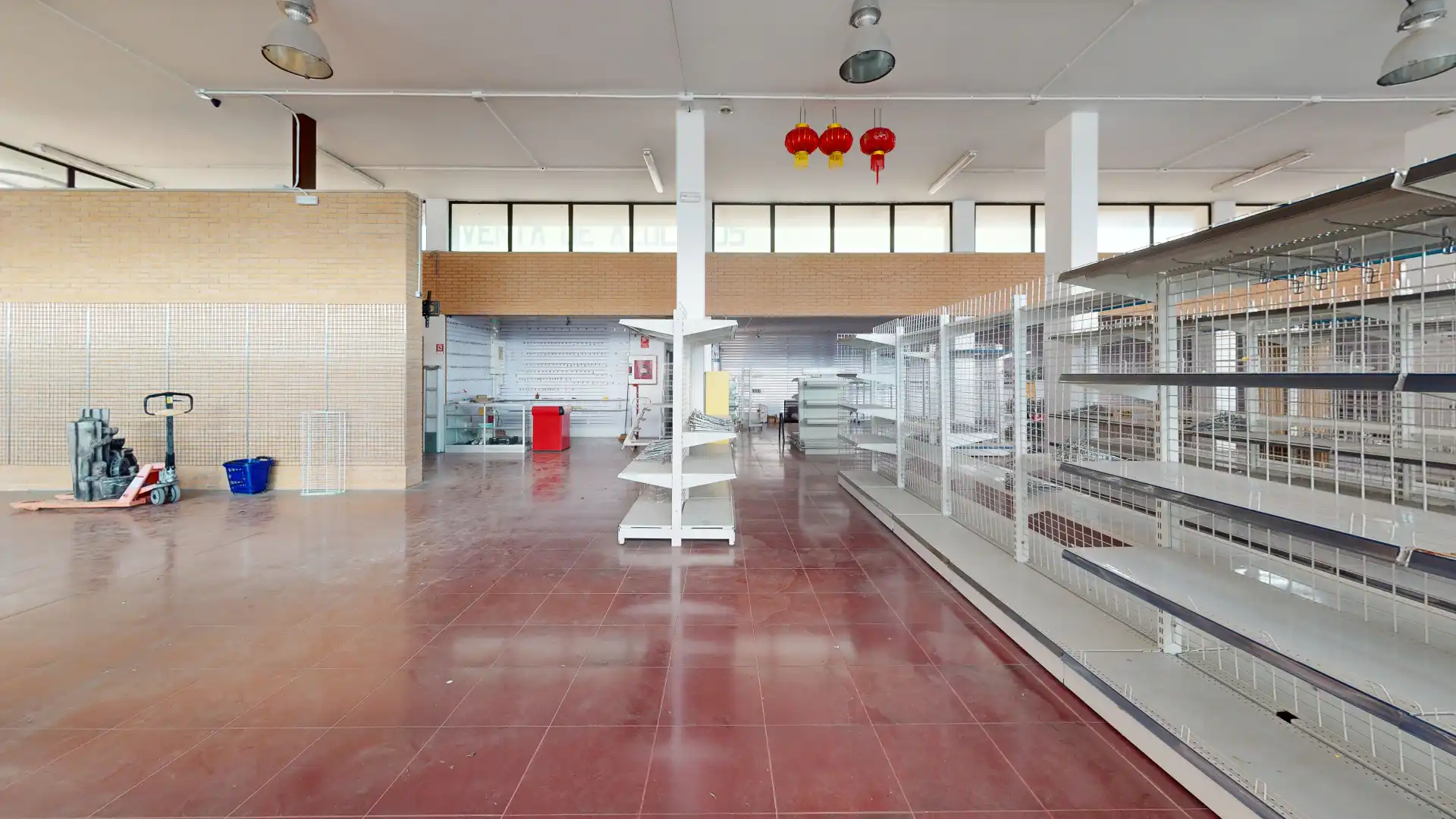Fabrikhallen zum Verkauf in San Vicente del Raspeig / Sant Vicent del Raspeig mit Alarm