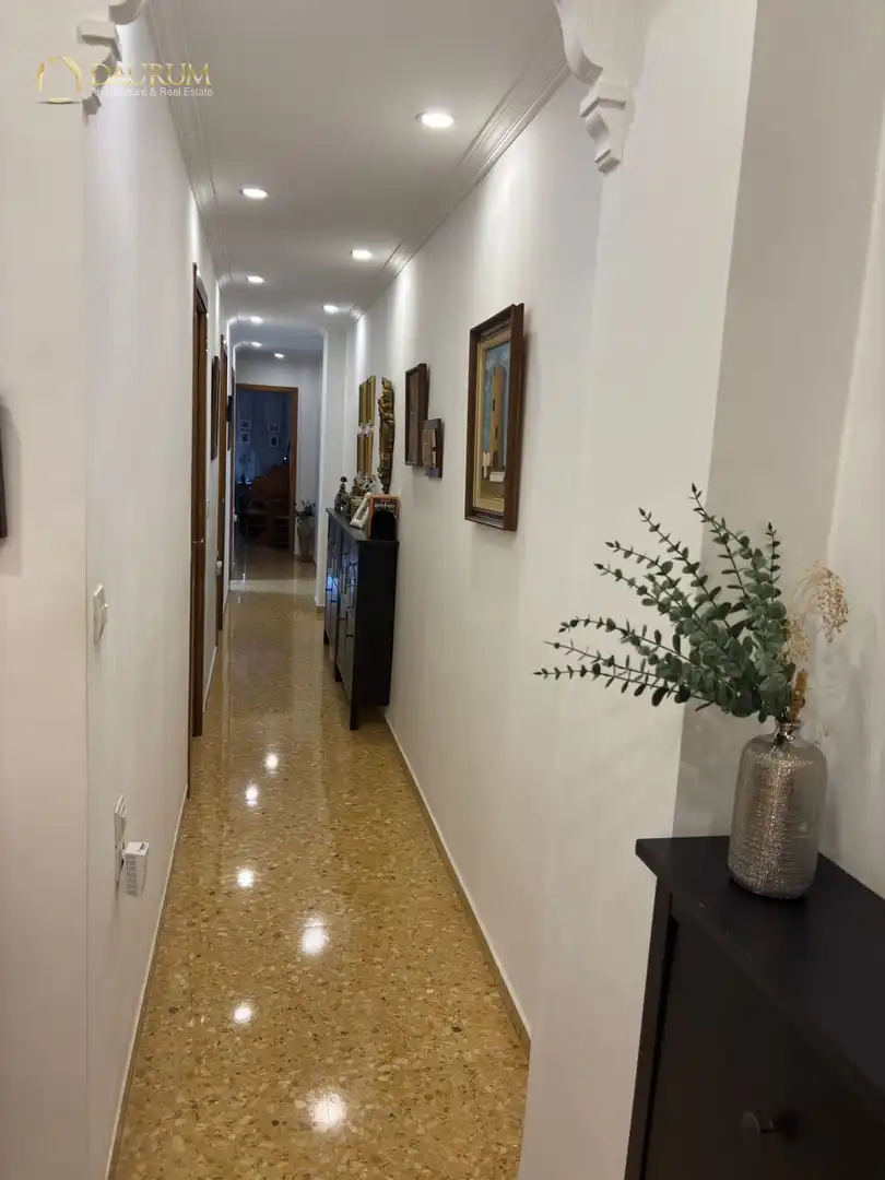 Piso en venta en Paterna con Aire acondicionado, Trastero y Amueblado