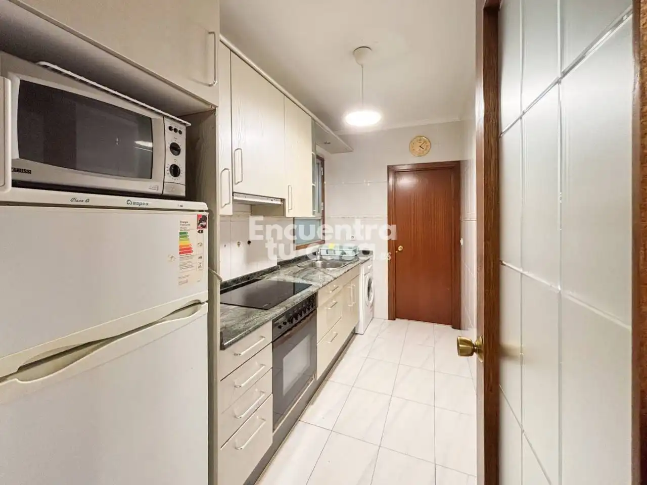Cocina de Piso de alquiler en Donostia - San Sebastián  con Calefacción, Parquet y Amueblado