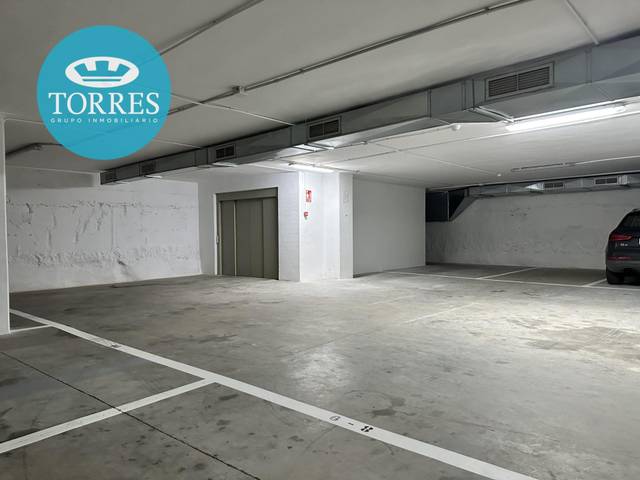 Garaje en Venta en Perchel Sur - Plaza de Toros Vieja