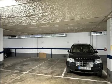 Individuel avec ascenseur à louer à Carrer del Doctor Peset Cervera 17