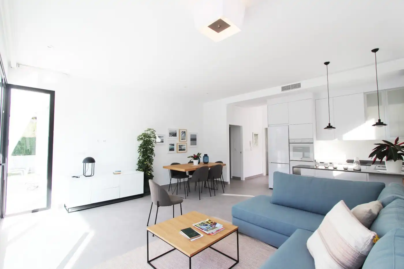 Sala de estar de Casa o chalet en venta en Pilar de la Horadada con Aire acondicionado, Calefacción y Jardín privado