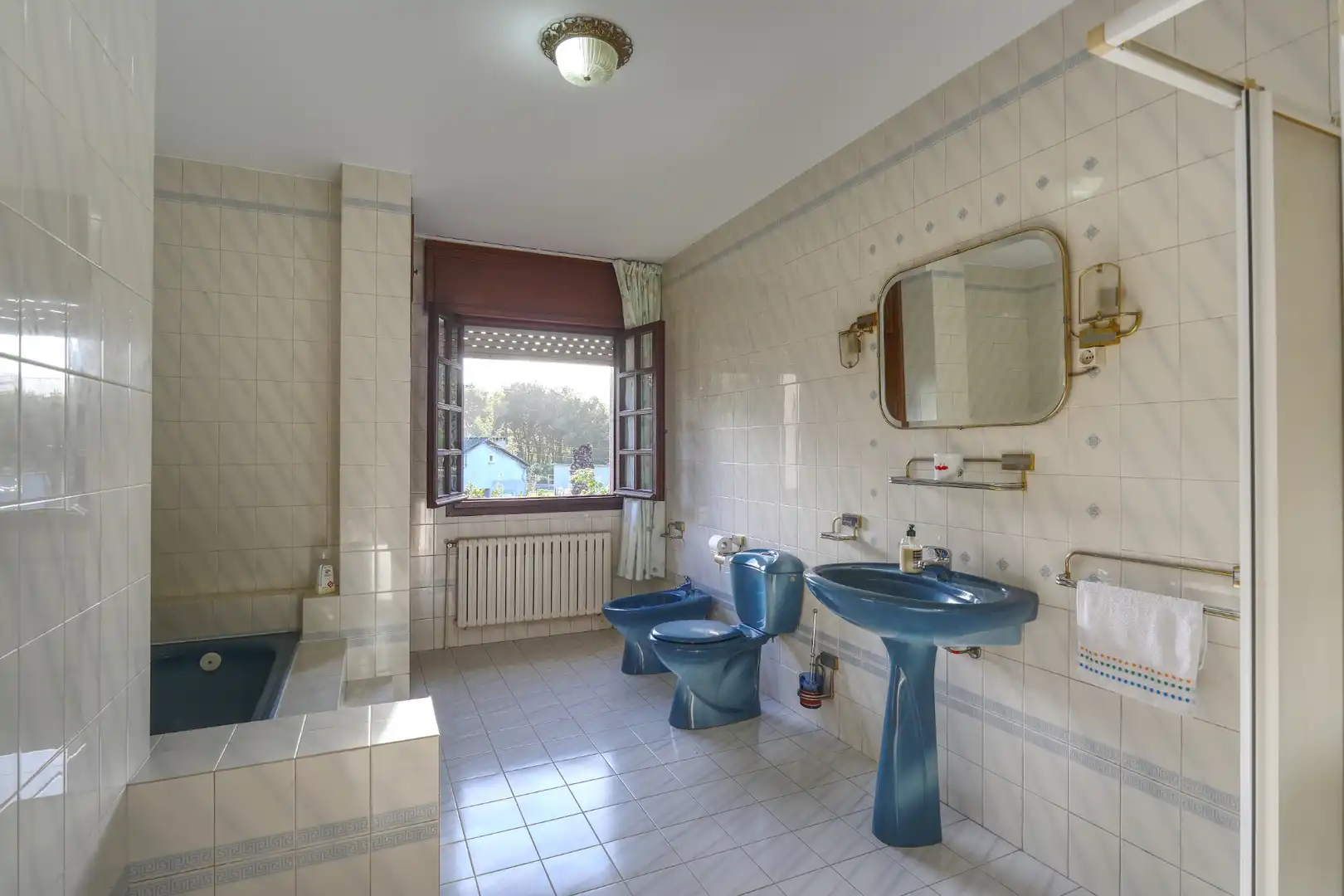 Bathroom of Houses for sale in Brión  with Heating, Private garden and Terrace