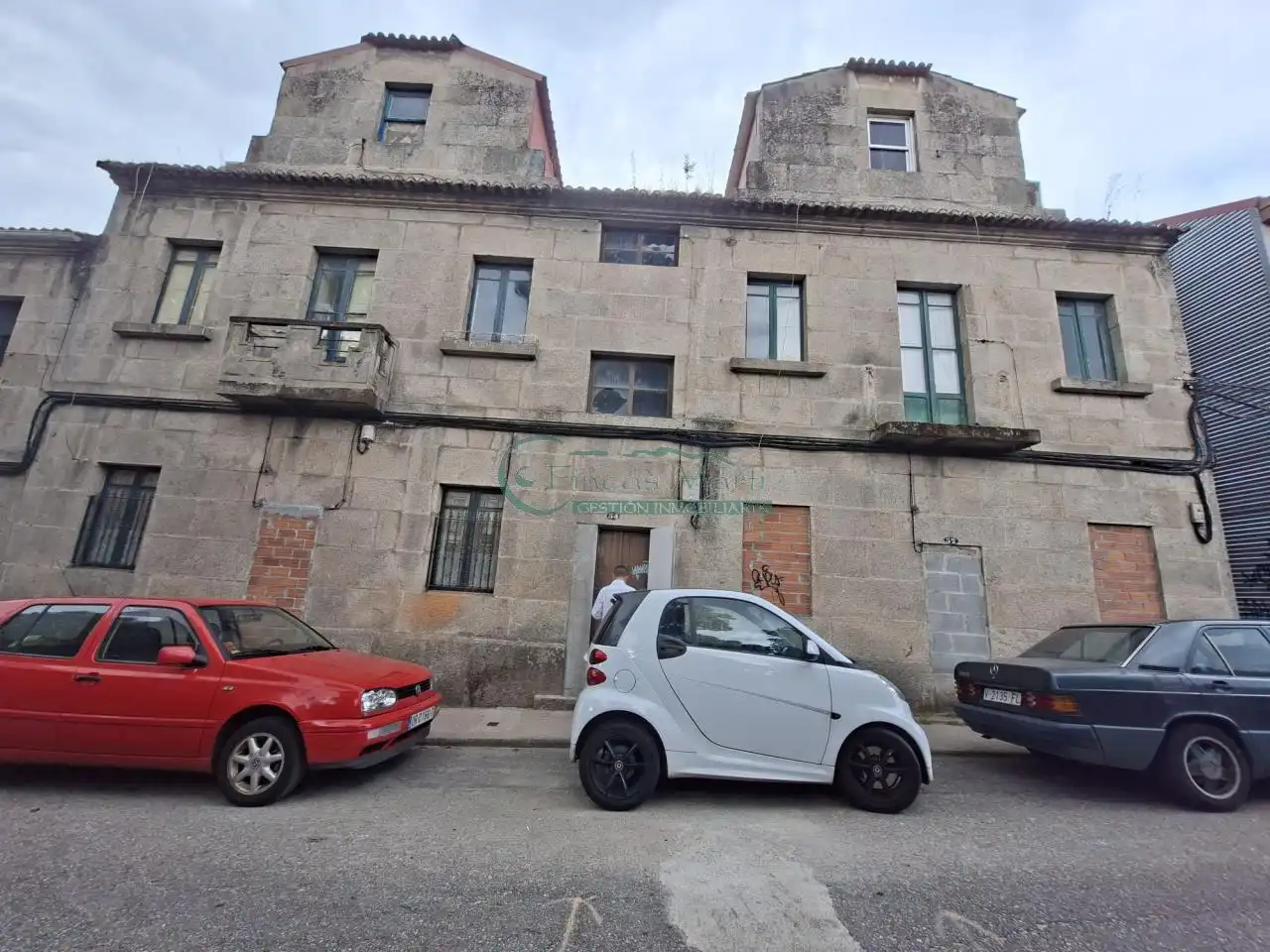 Exterior view of Houses for sale in Vigo   with Storage room