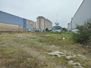 Terreny industrial de lloguer a Calle Gutiérrez Solana 11C