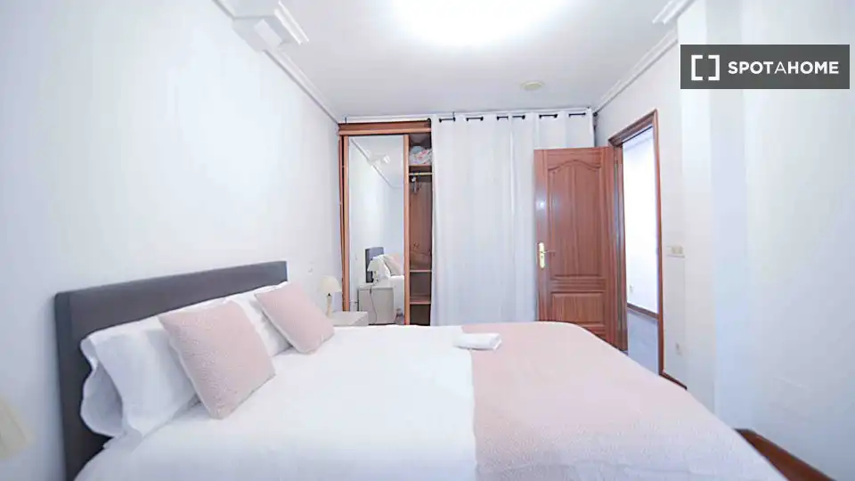 Habitación de Piso para compartir en Santander con Aire acondicionado, Calefacción y Amueblado