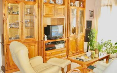 Living room of Single-family semi-detached for sale in Sant Pere de Ribes