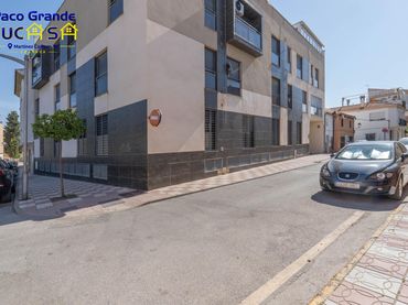 Pis amb ascensor en venda a Calle del Sol 8