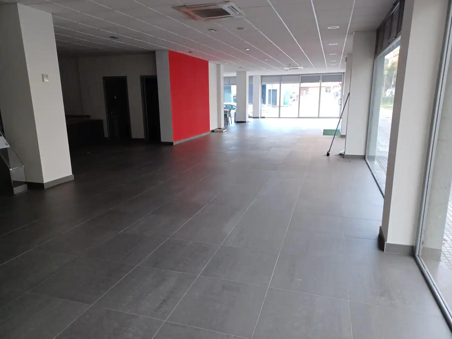 Business premises for sale in Olot, imagen 7