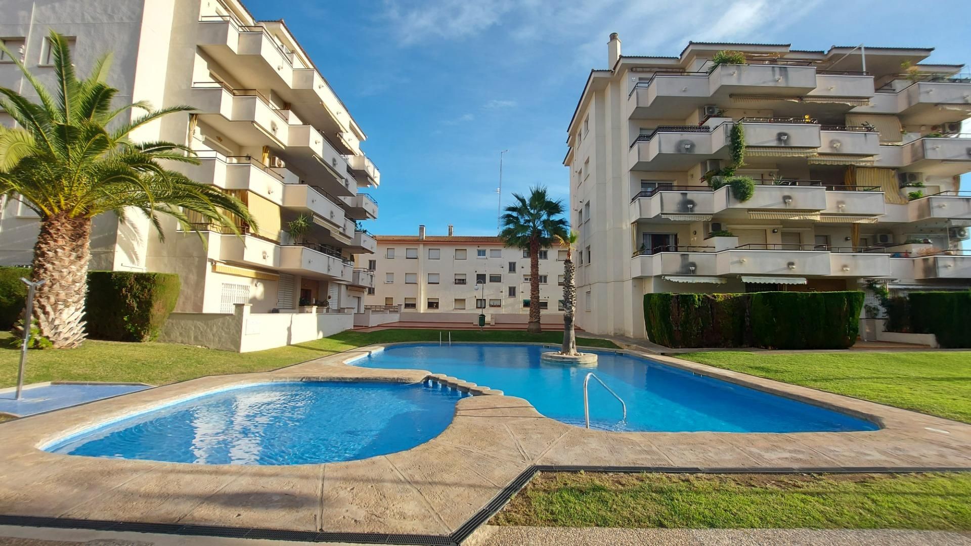 Exterior view of Flat for sale in Calafell  with Terrace, Storage room and Community pool