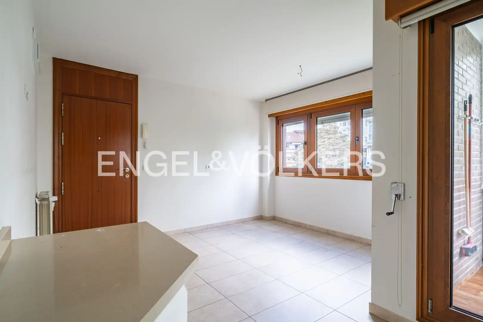 Comedor de Piso en venta en Santander con Calefacción, Terraza y Balcón