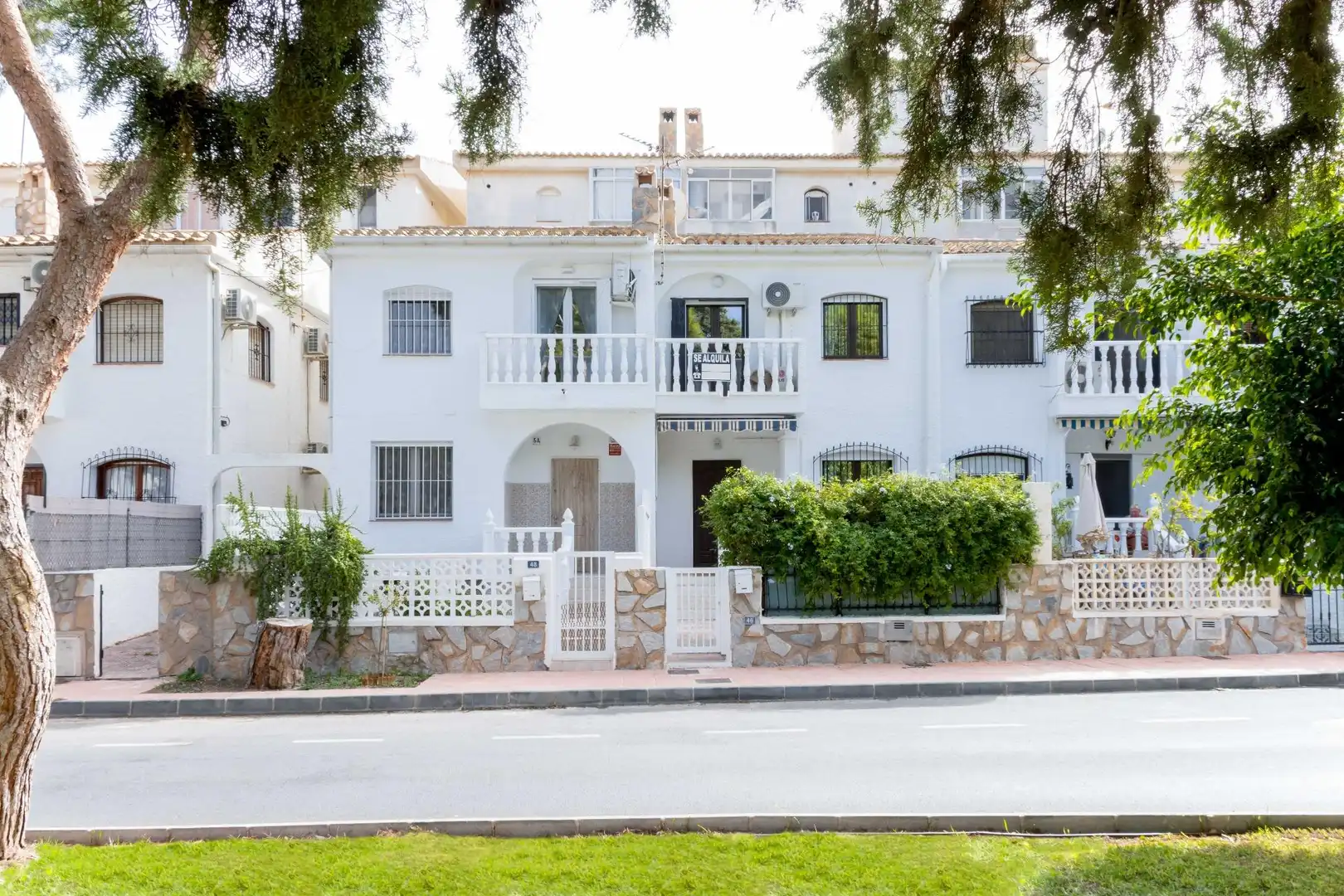 Exterior view of Houses for sale in Orihuela  with Air Conditioner and Terrace