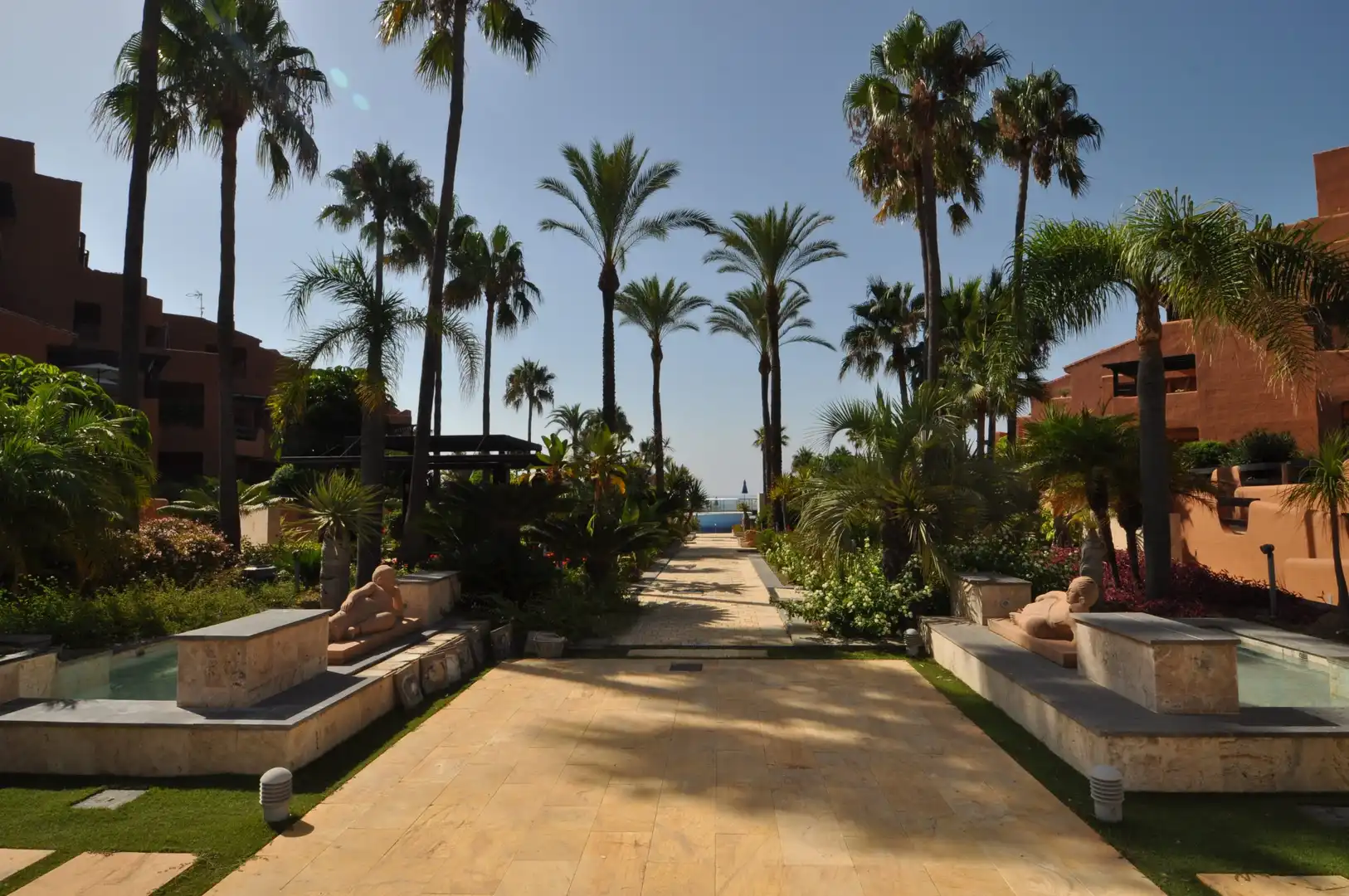 Garten von Dachboden zur Miete in Estepona mit Klimaanlage, Heizung und Terrasse