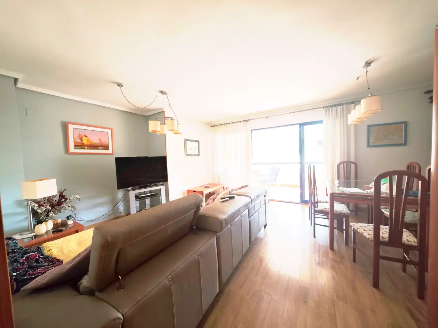 Sala de estar de Ático en venta en Alicante / Alacant con Aire acondicionado, Jardín privado y Parquet