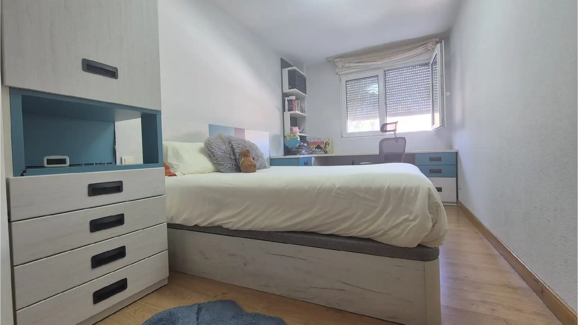 Dormitori de Apartament en venda en Palencia amb Calefacció i Moblat
