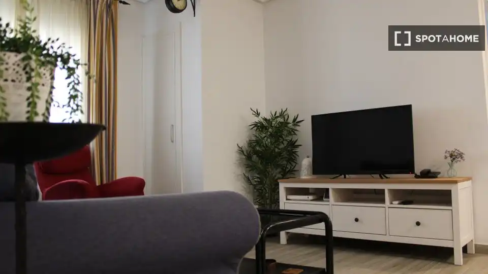 Pis amb terrassa de lloguer a Algirós