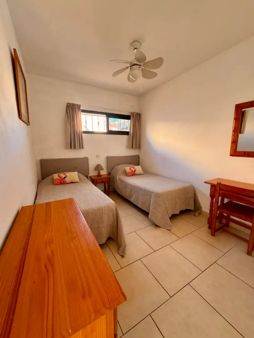 Bedroom of Apartments for sale in Adeje  with Furnished, Microwave and TV