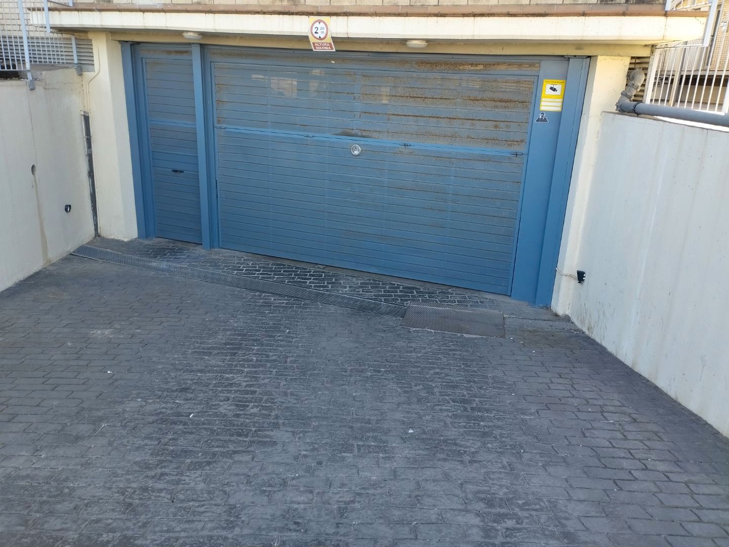 Parkplatz von Garage miete in Cubelles