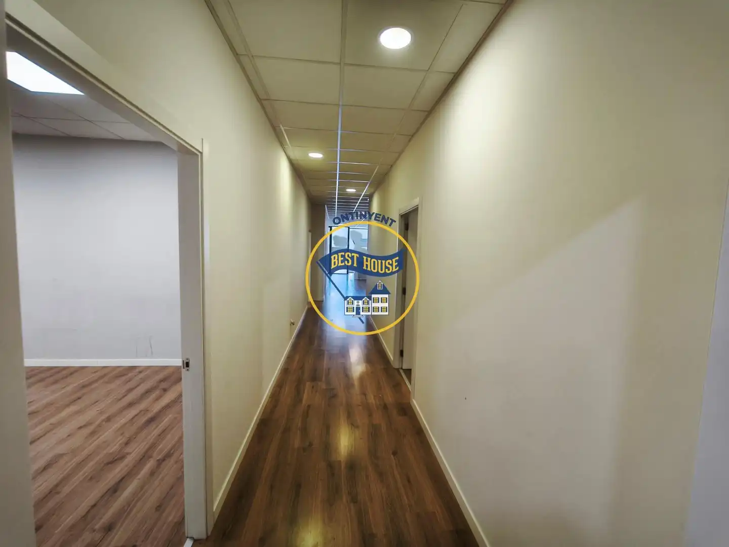 Business premises to rent in Sant Josep - Zona Hospital, imagen 12