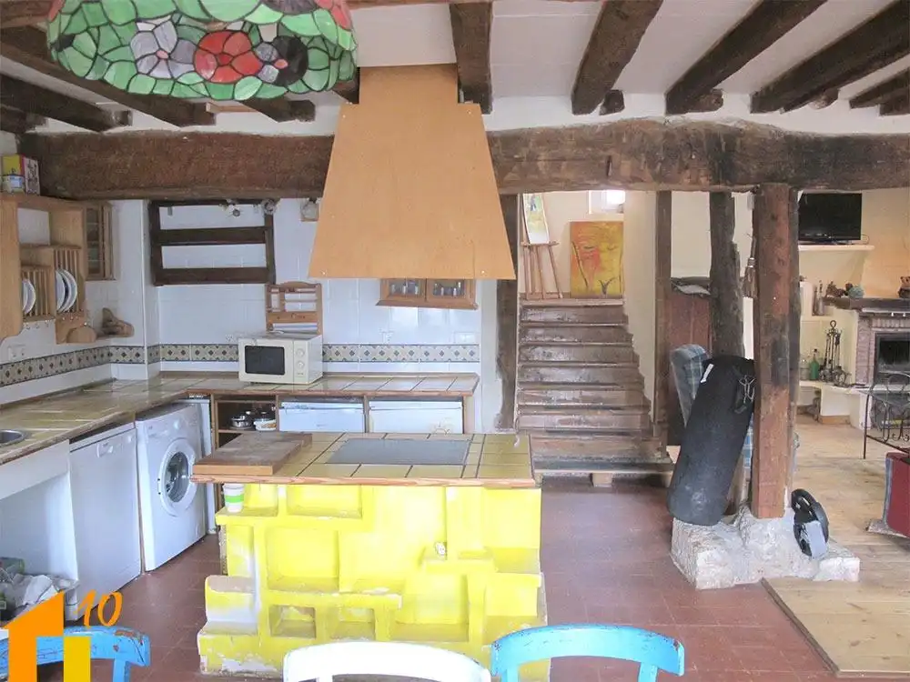Kitchen of Houses for sale in Revillarruz  with Heating and Storage room