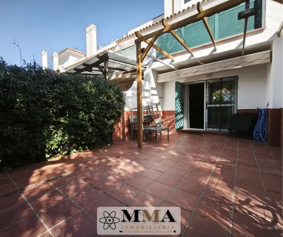 Adosado en venta en Avenida Cristóbal Colón, imagen 8