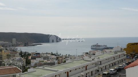 Foto 2 de Apartamento en venta en Los Cristianos, Arona