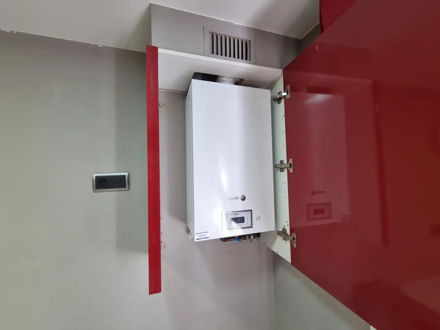 Piso en venta en Gijón  con Calefacción y Trastero
