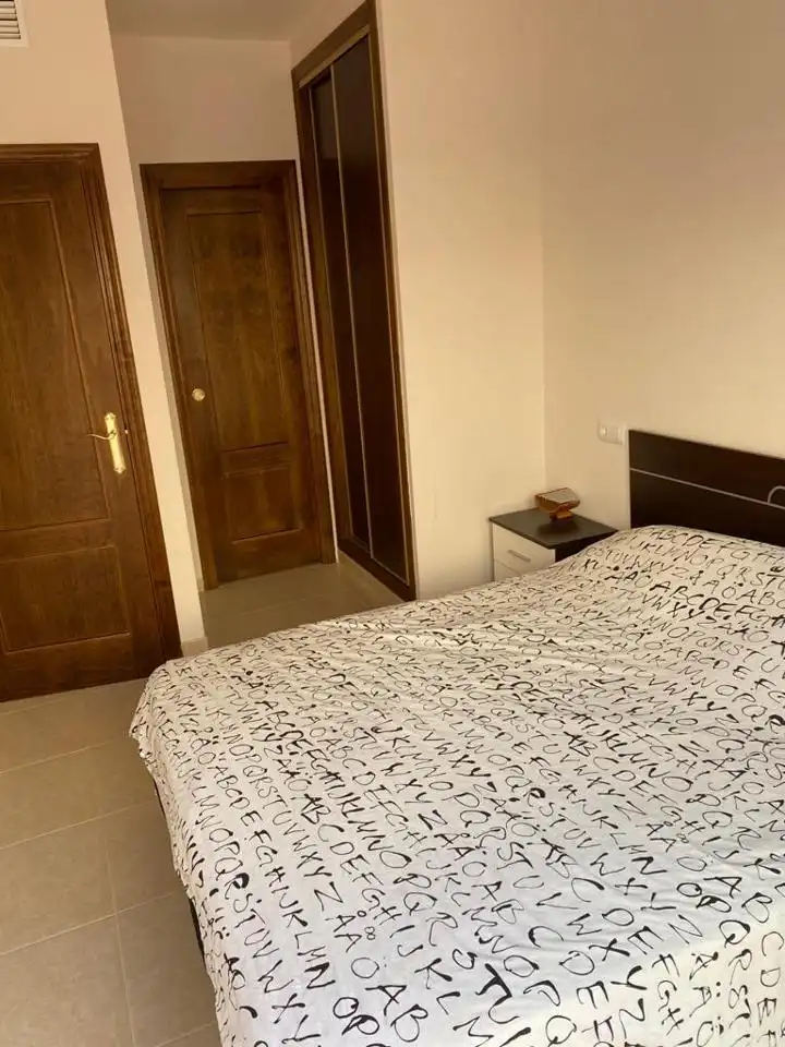 Habitación de Planta baja de alquiler en Cuevas del Almanzora con Aire acondicionado, Terraza y Amueblado
