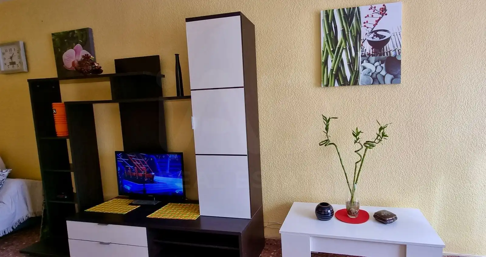 Living room of Flat for sale in Biar, Alicante