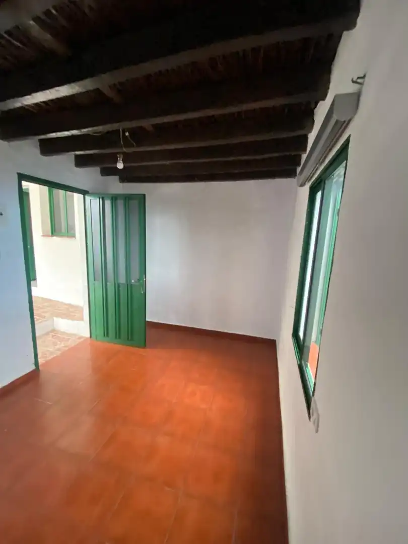 Casa o xalet en venda en Frontera amb Jardí privat
