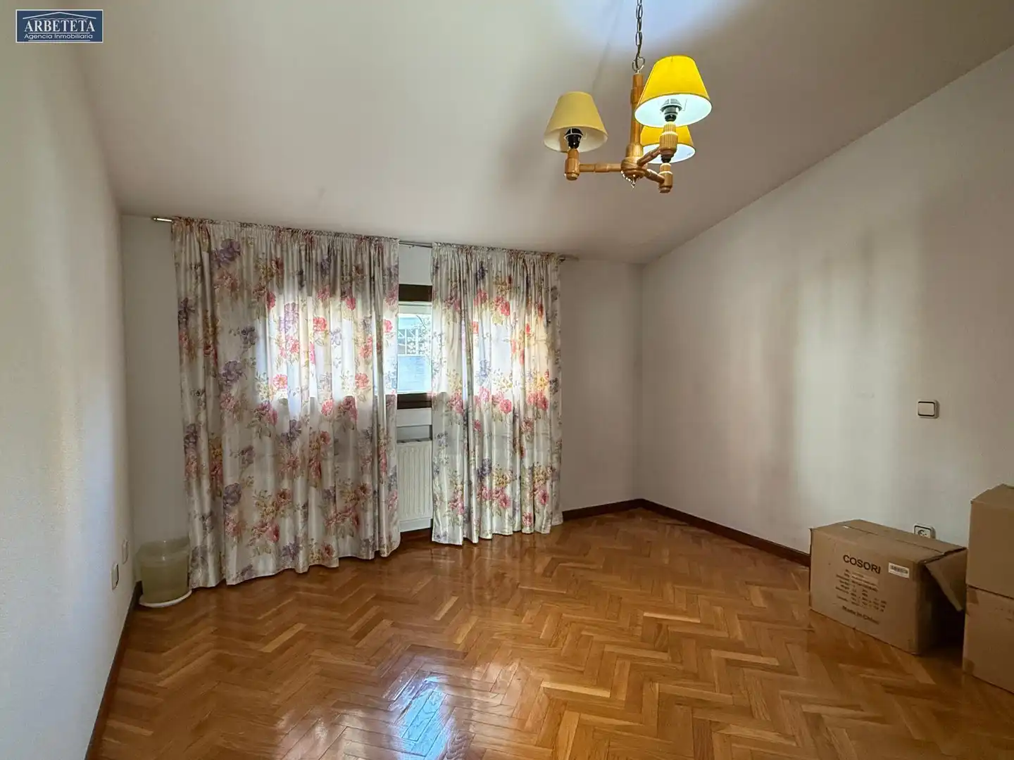 Schlafzimmer von Einfamilien-Reihenhaus zum Verkauf in Guadalajara mit Heizung, Parkett und Terrasse