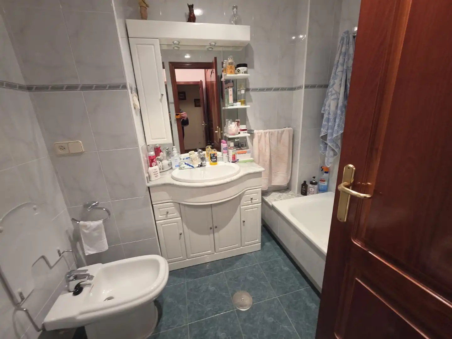 Baño de Piso en venta en A Coruña Capital  con Calefacción y Trastero