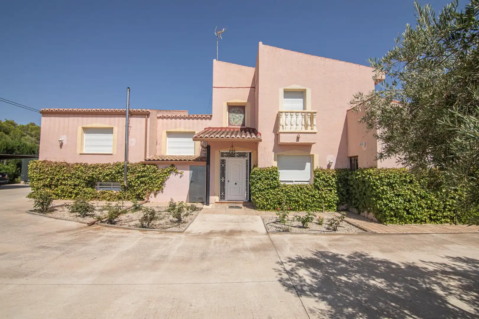 Exterior view of Houses for sale in Elche / Elx  with Air Conditioner, Heating and Private garden