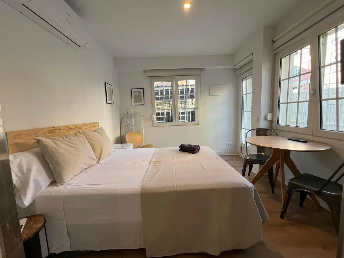Bedroom of Houses for rent in Madrid  with Air Conditioner, Heating and Private garden